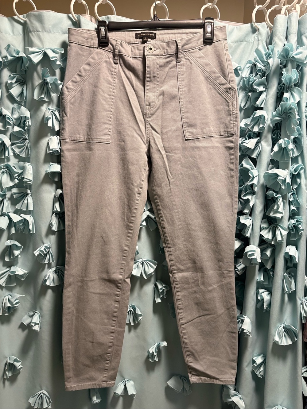 Banana Republic Light Gray Skinny Pants